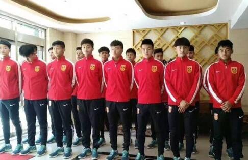 高潮毛片无遮挡免费高清动漫