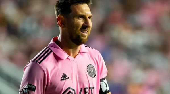 啊轻点灬大ji巴太粗太长了情侣
