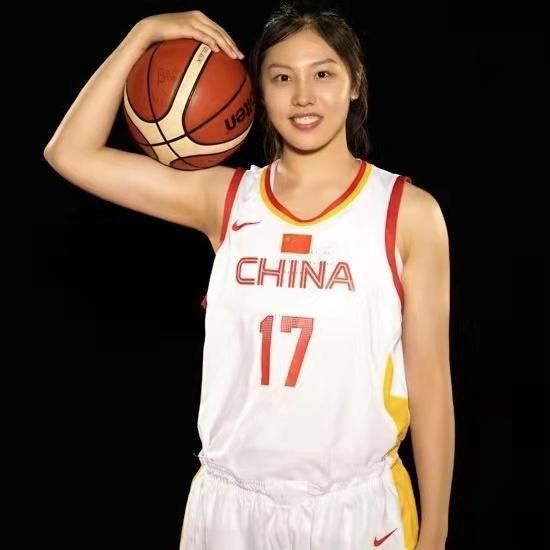 美女在线观看免费高清
